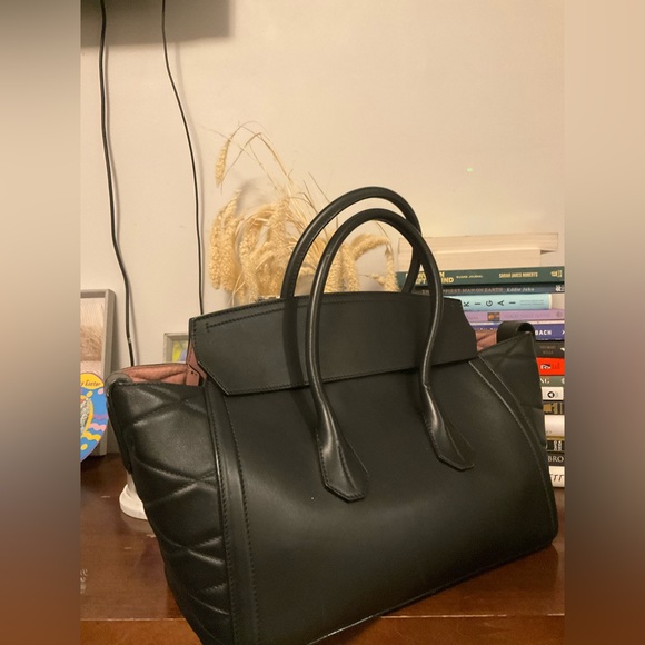 100% leather bag made in Italy